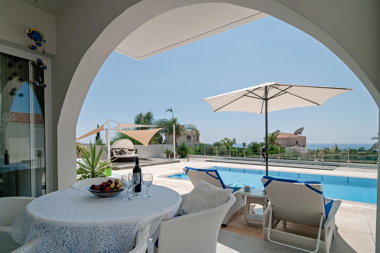 Villa Verdi: Luxury Villa With Private Pool Пейя Екстер'єр фото